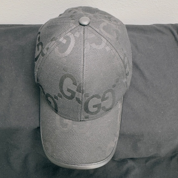 Gucci Gray Monogram Hat - Picture 7 of 7